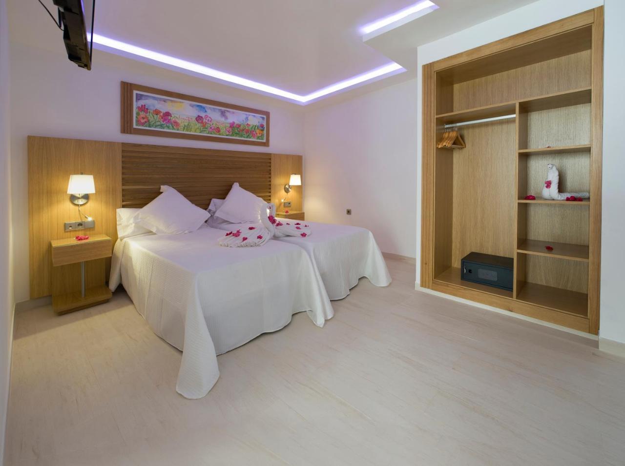 My Way Luxury Ibiza Studio - Ab Group Плайя-ден-Босса Екстер'єр фото