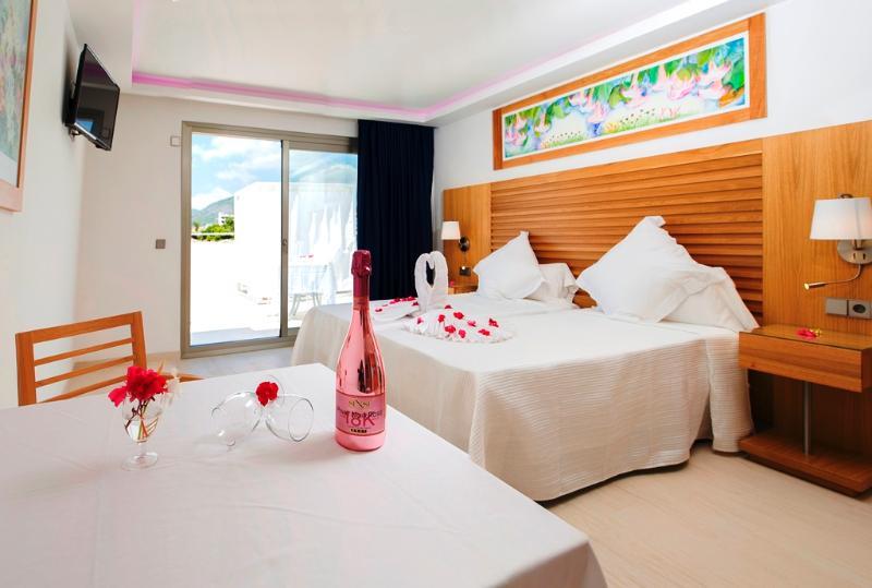 My Way Luxury Ibiza Studio - Ab Group Плайя-ден-Босса Екстер'єр фото